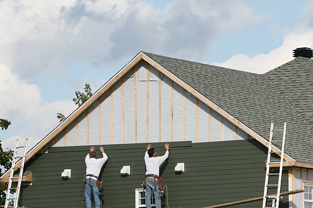 Professional Wood Siding technician working in Selden, NY